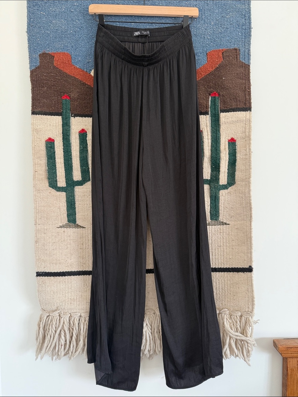 Zara Black Flowing Wide-Leg Elastic Waist Pants